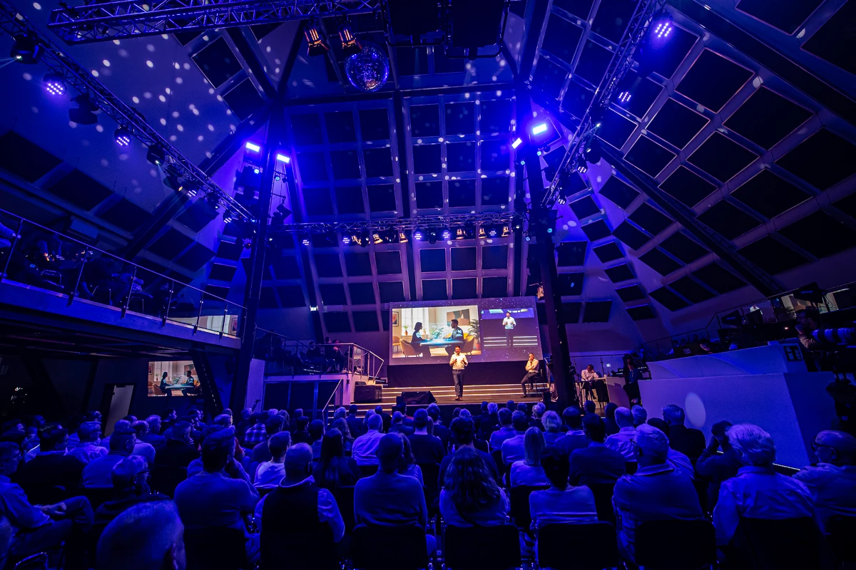 Kumavision Kongress und Gala Dinner in CENTER und PEAK der Pyramide Mainz – Impression 1
