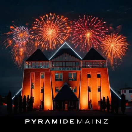 Silvester in der Pyramide Mainz mit Feuerwerk